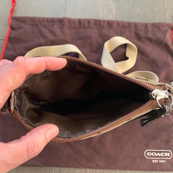 Coach Signature Logo Canvas Fabric Crossbody Purse - Picture 3 of 7